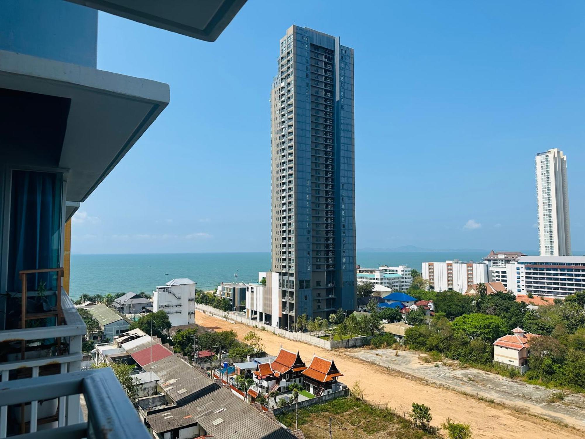 Seaview Beach Room Lumpini-Pool And Gym Face To Ocean Jomtien pláž Exteriér fotografie